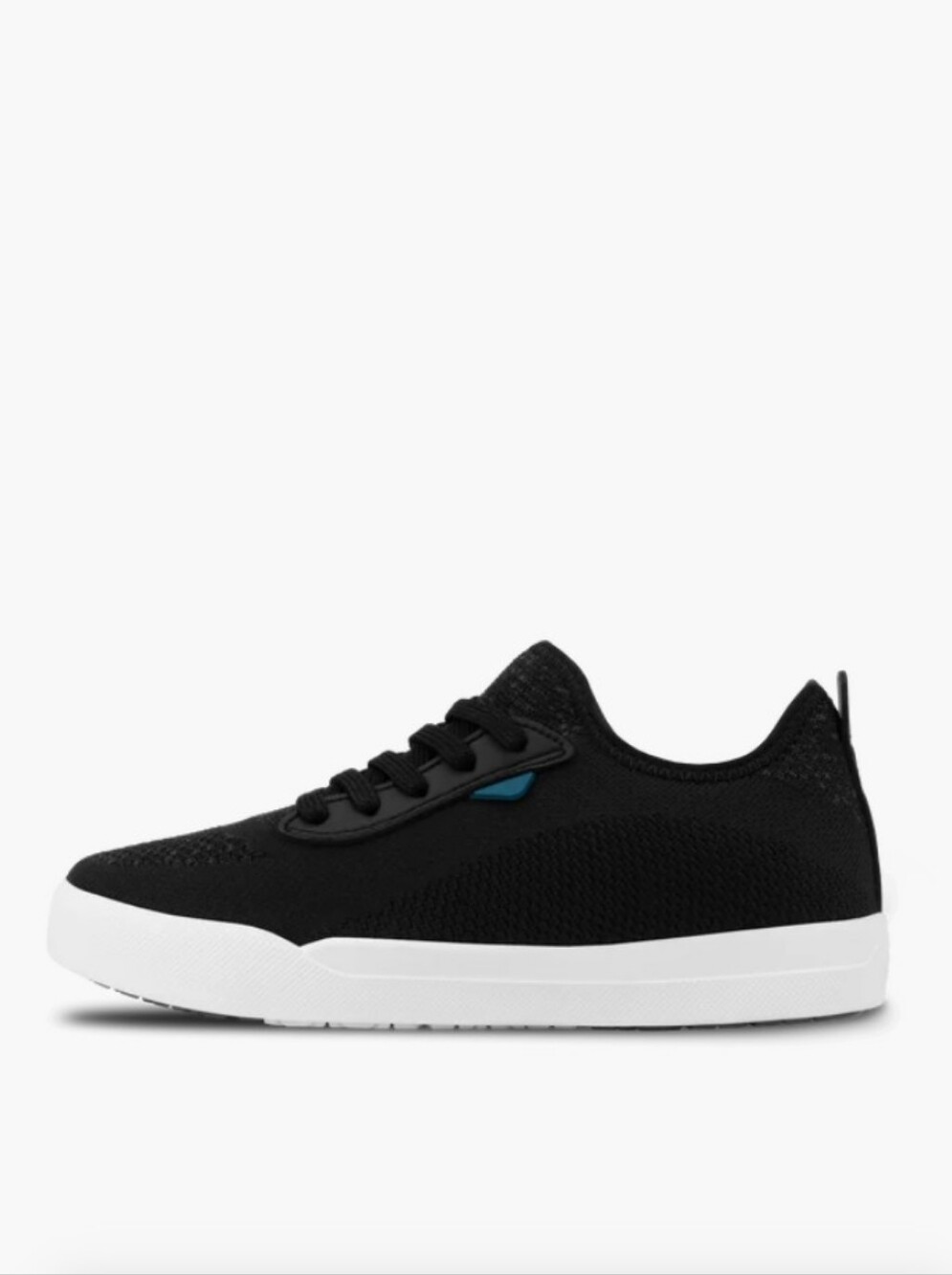 $150 New Vessi Weekend Sneaker Asphalt Black, Waterproof, Teal Accent W 8 / M 7